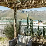 Avisa Villa - 4 Bedroom Villa With Majestic Ocean Views